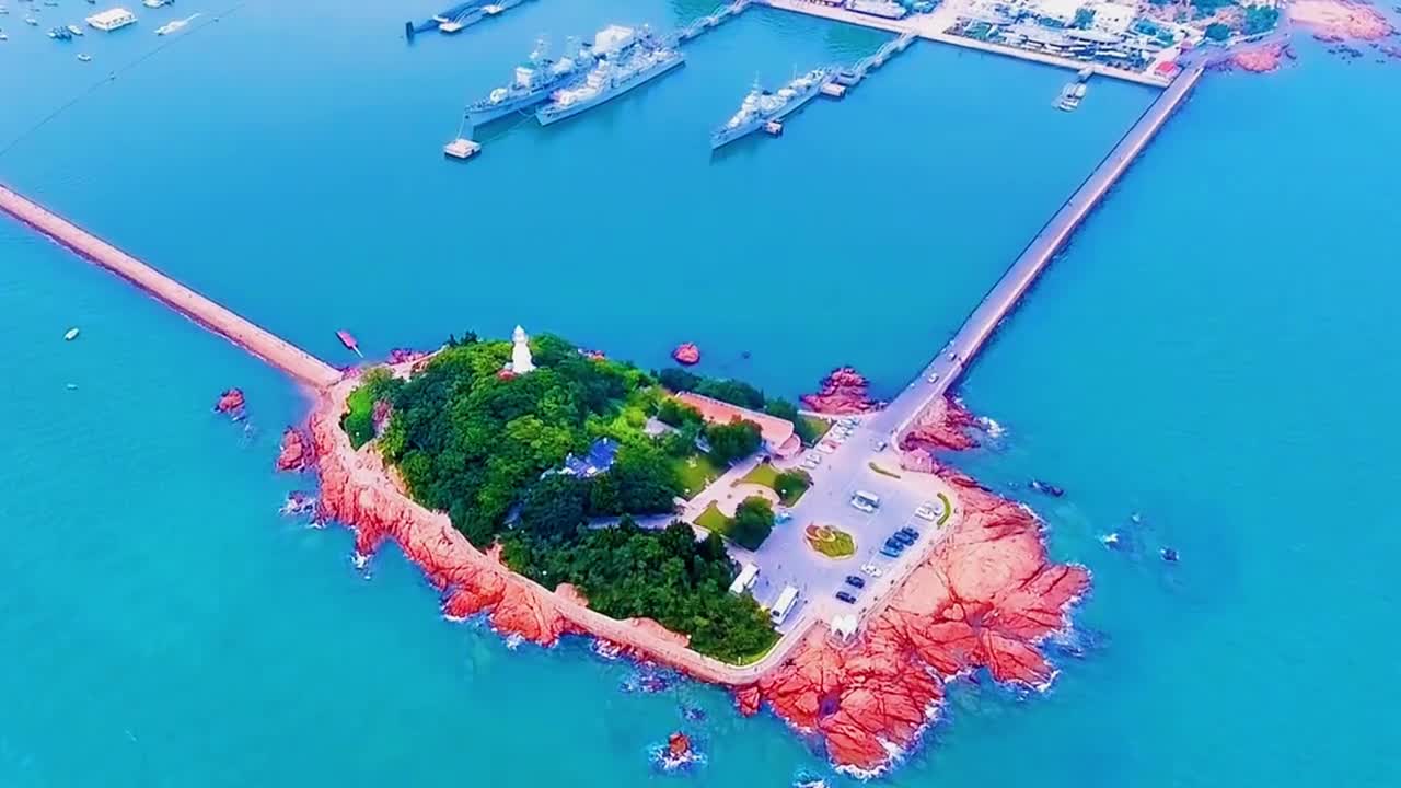 孤独的岛躺在大海的怀抱山东的岛有你才不孤独