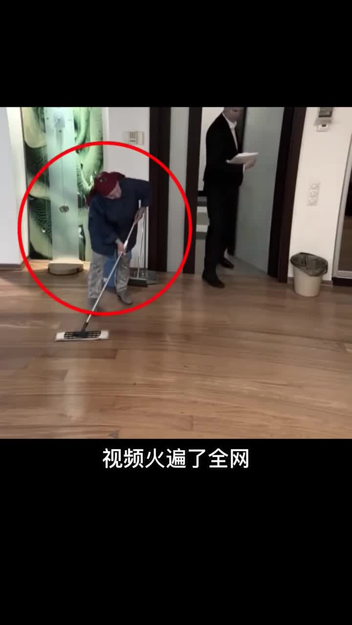 监控下不可思议的一幕