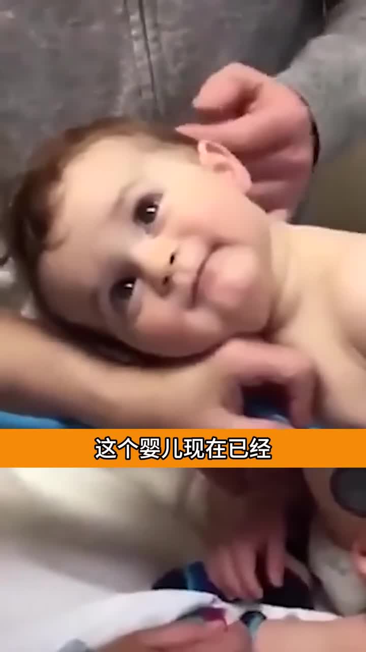 这个婴儿也太可爱了