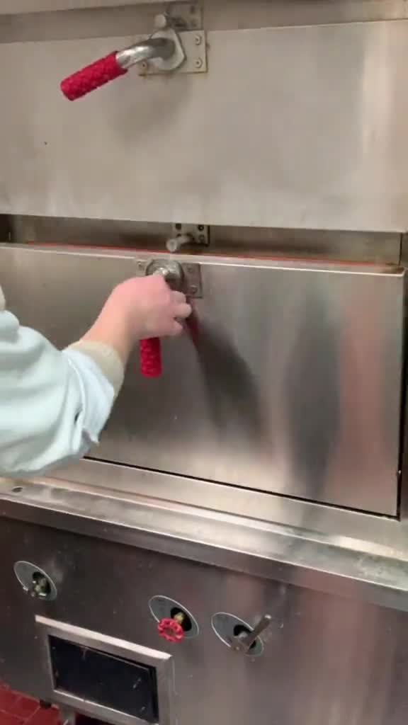 吃肉我们是认真的深夜你饿了没