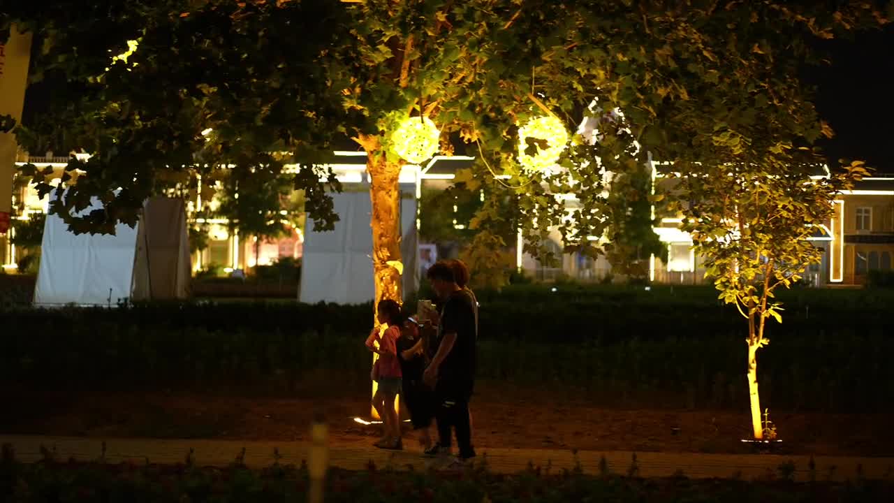 如果你还不知道去哪度过炎热的夏天济南花YOUNGPARK带给你全新体验