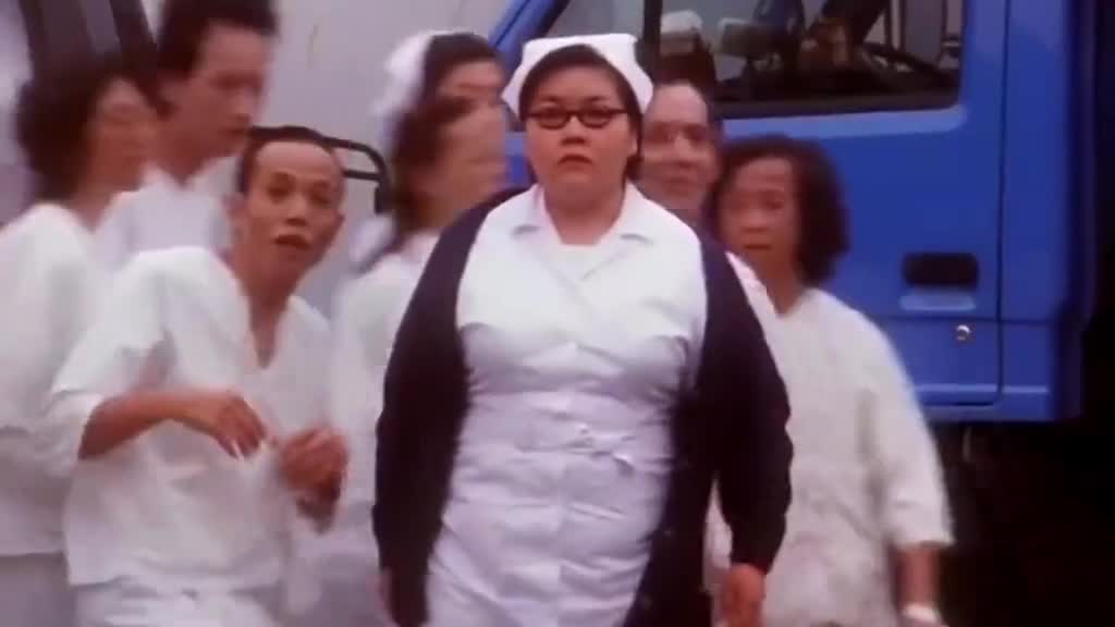 潮无界夜出彩赶紧约上小伙伴去奇幻枣庄渔灯巷感受仲夏之夜的潮酷激情吧