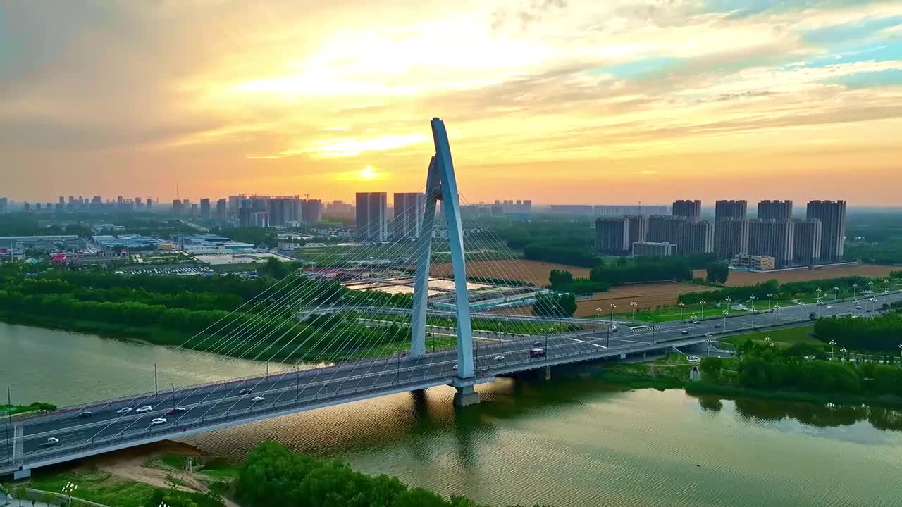 跟着华晨宇的向阳而生一起邂逅聊城这座浪漫的城市