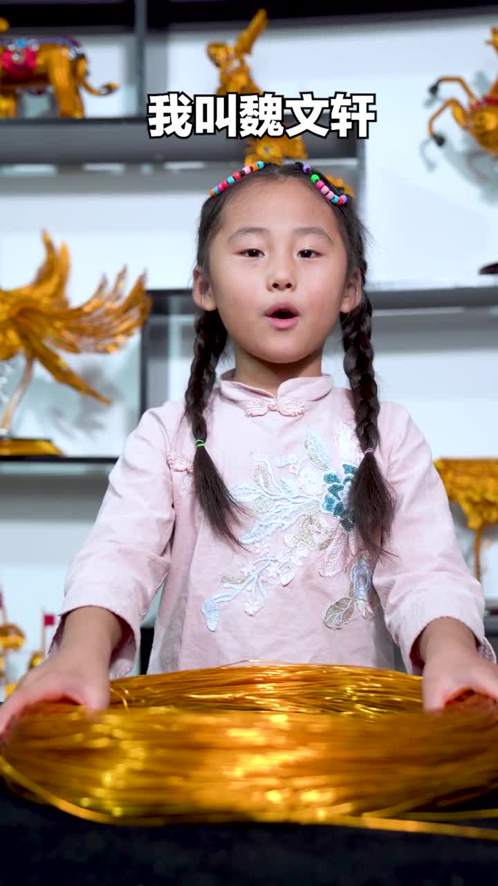 山东这个小女孩厉害了7岁就有这样的巧手作品完成的那一刻太震撼