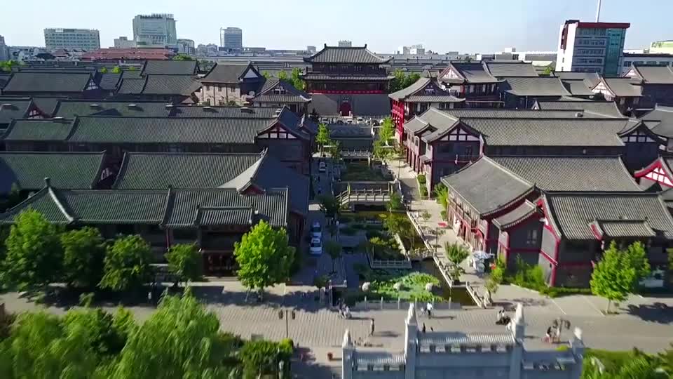 小伙伴们心心念念的青州古城终于来了觉得美的就快给小编个小吧