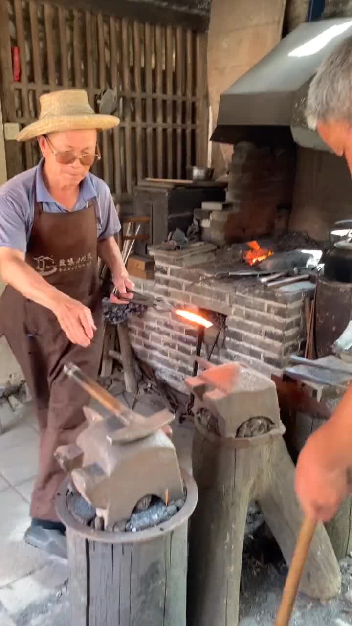 这大锤和小锤配合太默契了