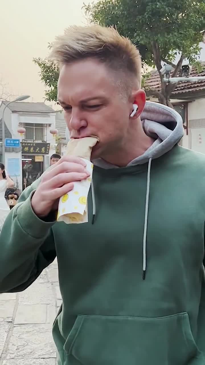 煎饼配咖啡歪果仁的新fashion