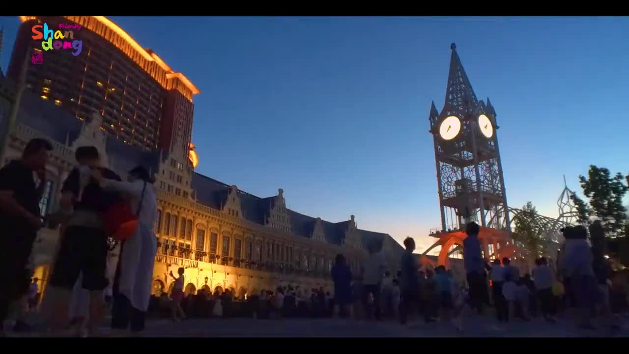 寻人间烟火秀齐鲁之夜山东这片因好客而闻名的土地充满朝朝暮暮的人间烟火一城一夜一夜一秀无限惊喜等你来探索