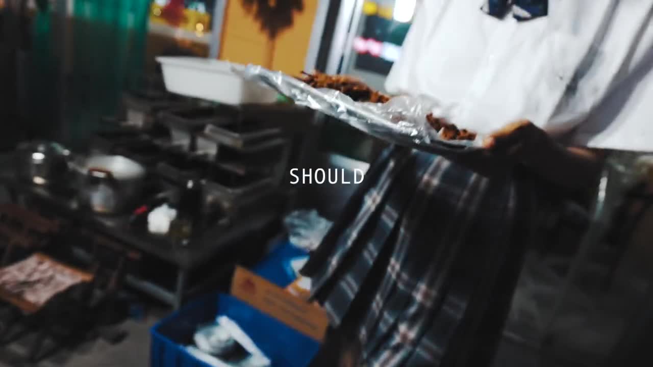 来山东怎么能不品尝一下淄博的烧烤