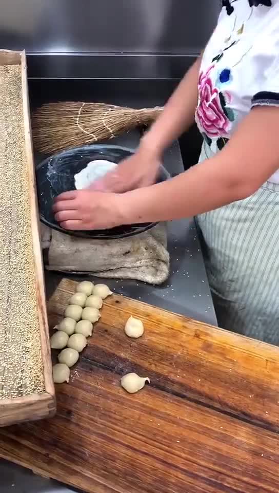 想吃现烤周村烧饼的我在山东淄博等你