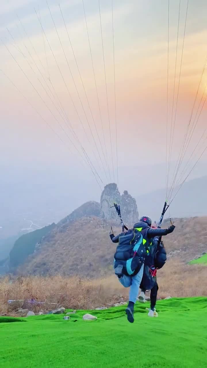 身体和灵魂总有一个在路上