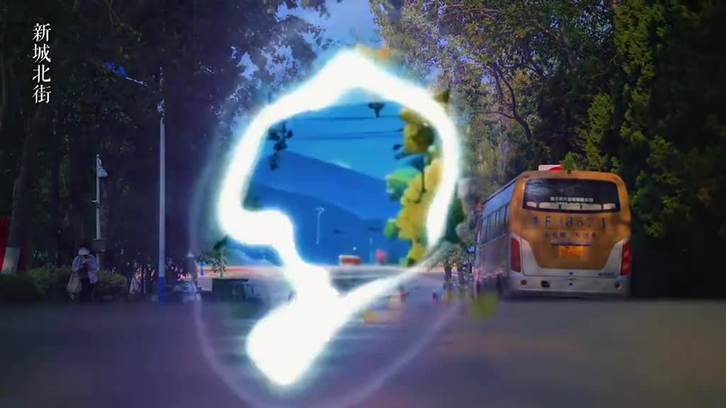 沿着小路顺行而下海风迎面吹来路的尽头满载着浪漫来看看AI绘画中烟台通往大海的小路感受这座海滨城市的独特魅力