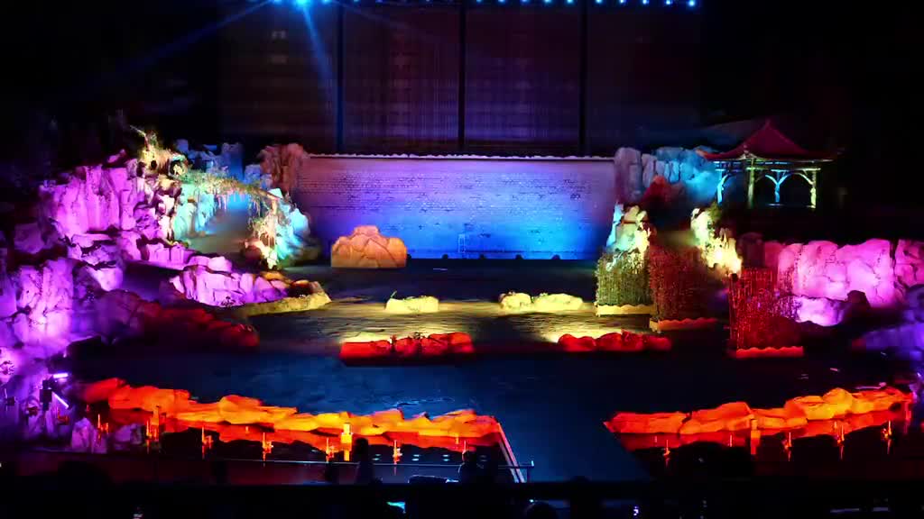 济南夜游市场新担当大型山水实景光影秀好汉山东7月3日在石崮寨正式公演