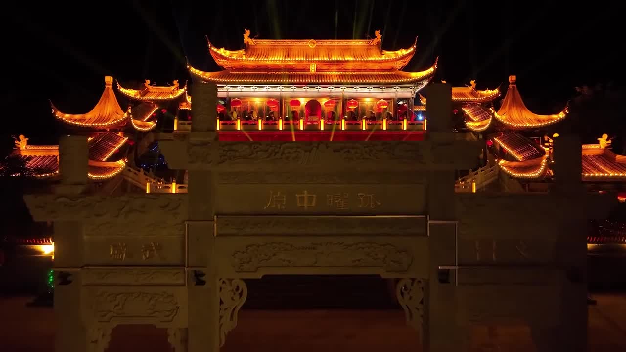 寻人间烟火秀齐鲁之夜优秀视频展播临清宛园华灯初上也相约在临清宛园吧这处江北最大的私家园林带你走入中式夜晚的浪漫沉醉在极致的古色古香中