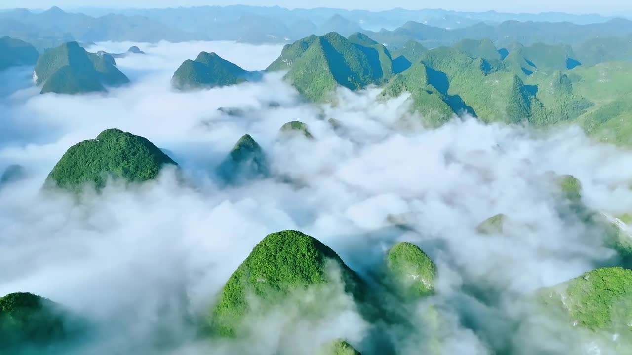 贵州的青山与云彩你见过吗