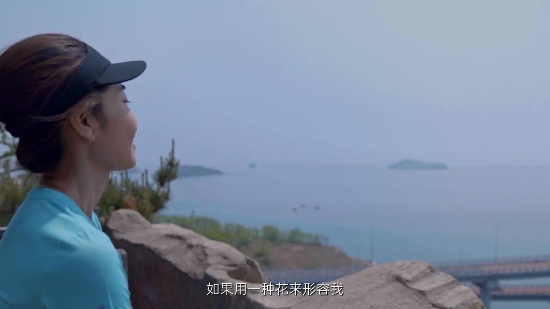 是妈妈是女儿是大学老师是健身博主看她如何在平淡生活里找到光亮肆意绽放一起走进