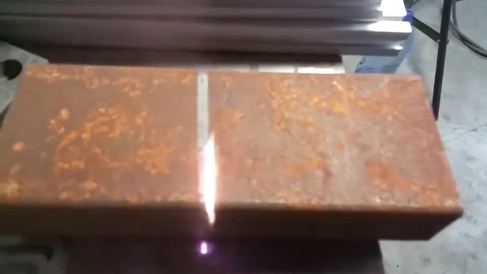 激光除锈第二波开始