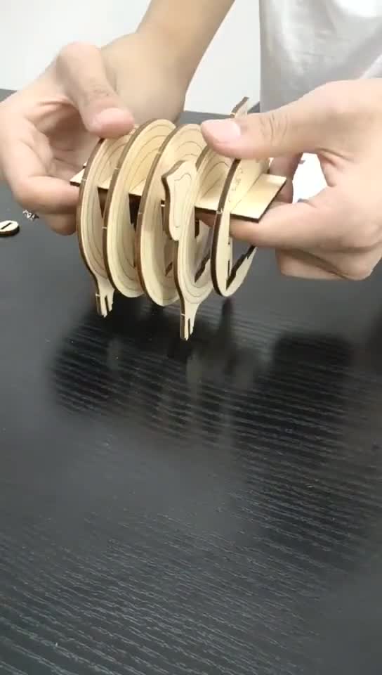 最简单一个小猪组装了一个小时