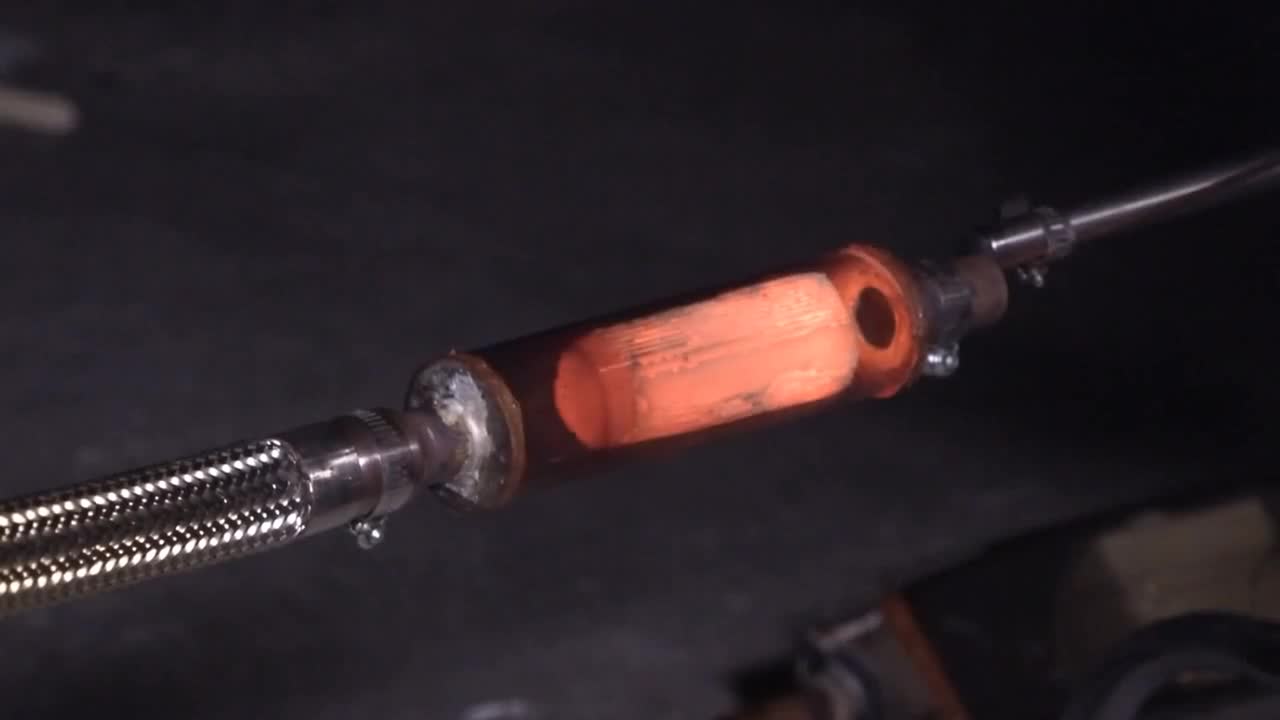 做个透明装置直击三元催化器工作状态