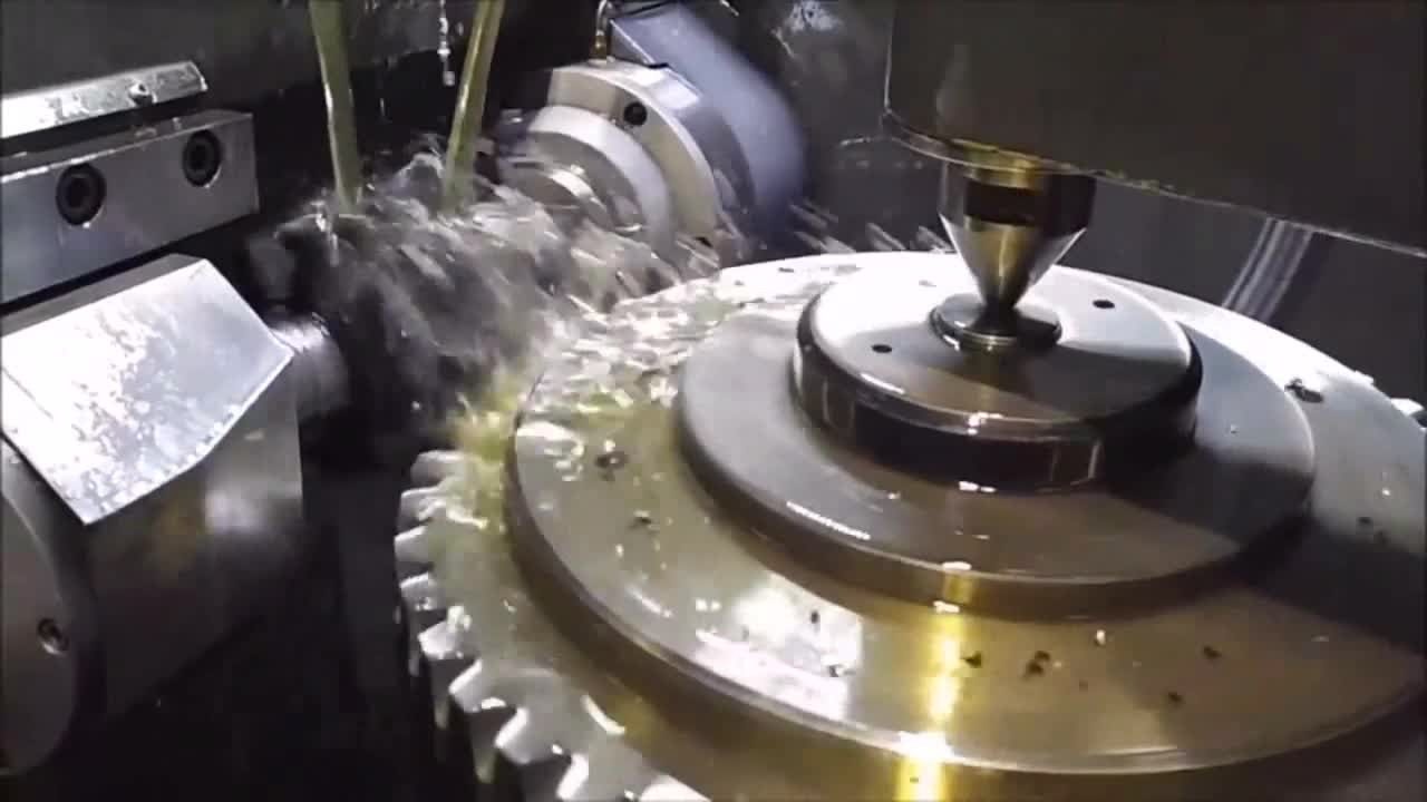 齿轮开齿硬碰硬的较量抖音小助手