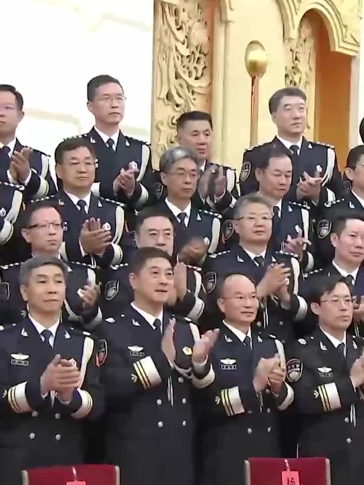 现场视频习近平会见全国公安工作会议代表人民日报