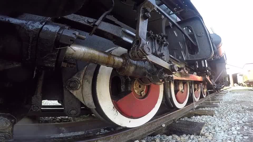 蒸汽火车启动了