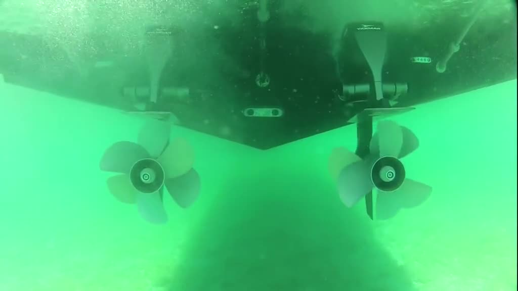船的螺旋桨在水里转动是什么样的装个摄像头直观感受运行状态