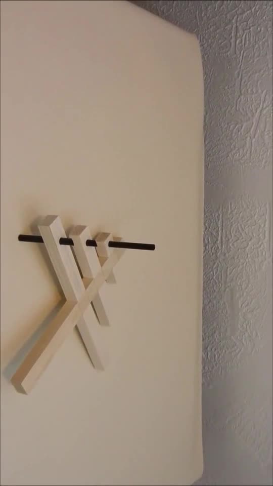 简易的视觉错位多看几秒就合起来了抖音小助手