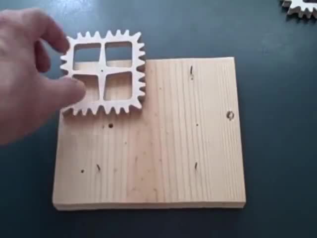 神奇的齿轮这样也能转起来抖音小助手