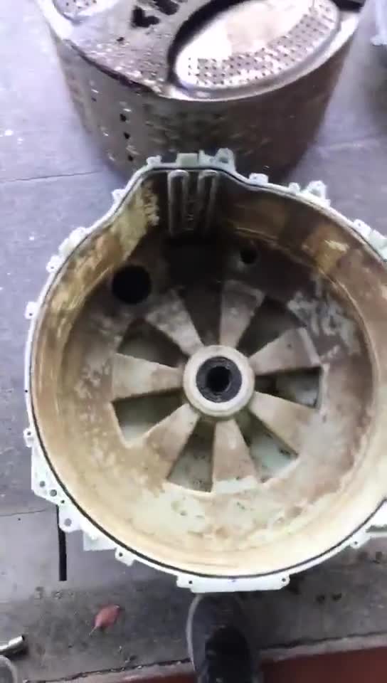 用了3年的洗衣机拆开看看里面什么样