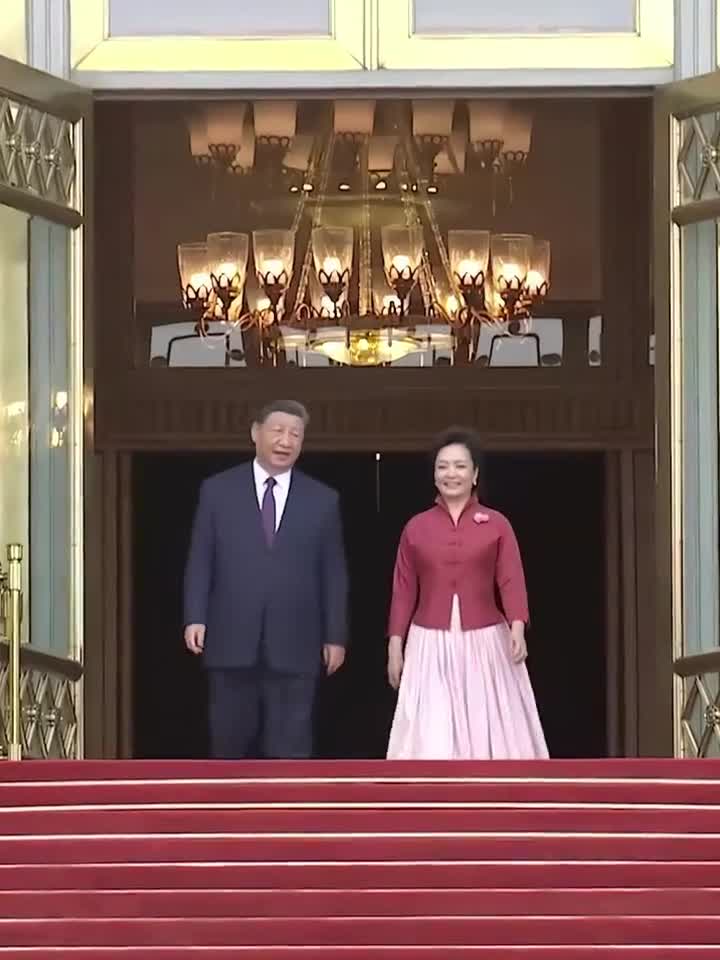 现场视频习近平举行仪式欢迎几内亚比绍总统恩巴洛访华人民日报