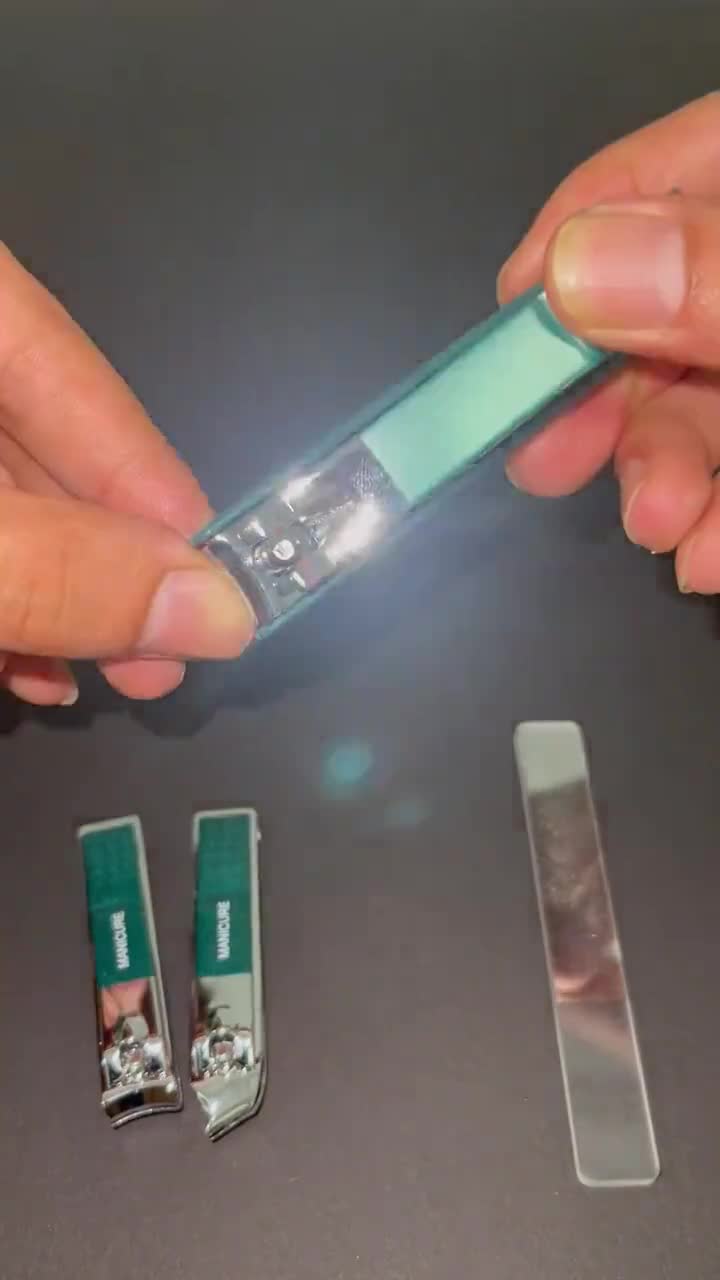 简单的修个指甲