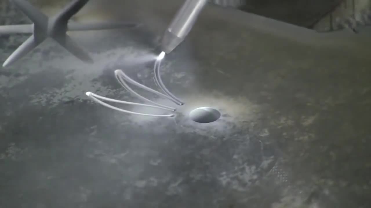 钢板再硬也怕水刀抖音小助手