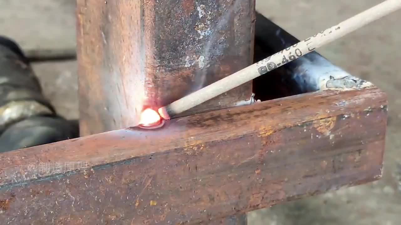 铁轨焊接见过吗