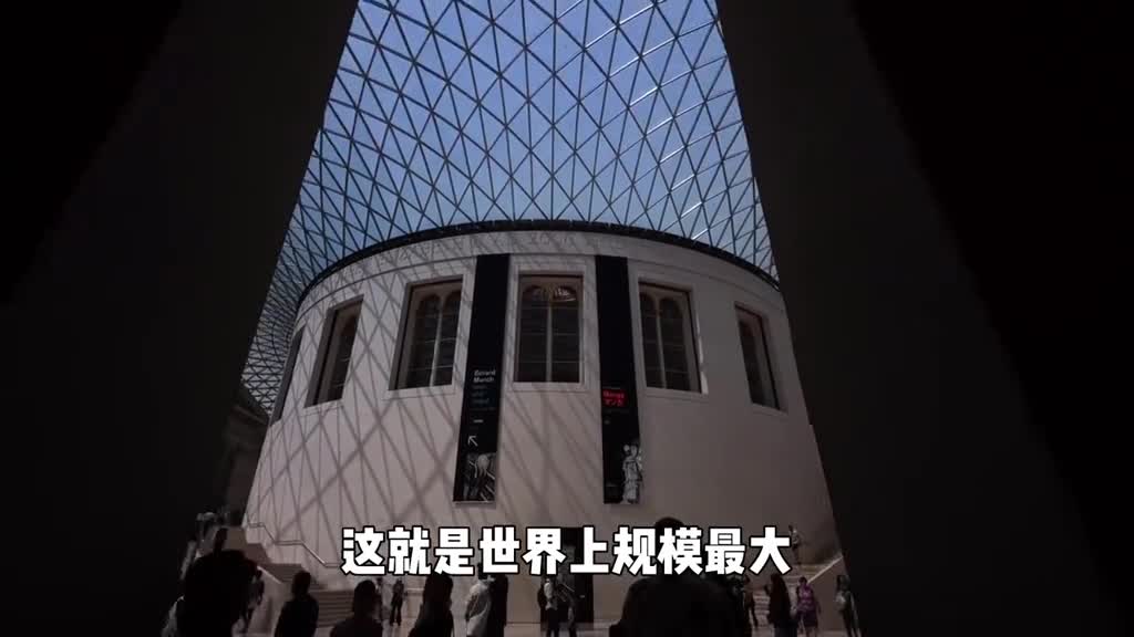 汇聚了全世界800多万件藏品的博物馆没想到镇馆之宝却是一块平凡无奇的石碑