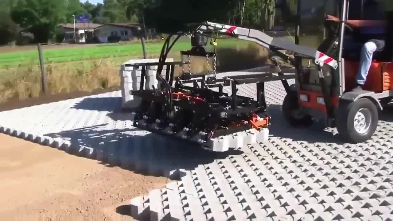 这样铺地砖能顶几个人工呢