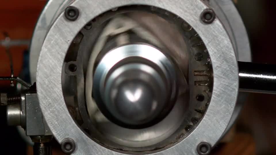 慢镜头下的转子发动机震撼